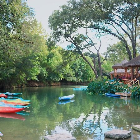 Son'S Rio Cibolo Birdhouse Cabin #10 Romantic Water Front Cabins Surrounded By Nature! Marion Экстерьер фото